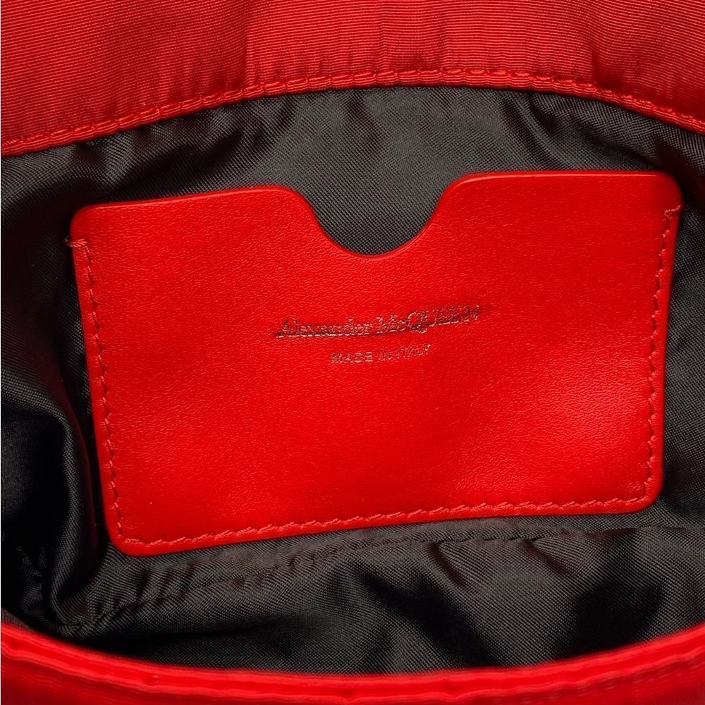 Alexander McQueen Small Skull Crossbody Bag - Picture 14 of 16